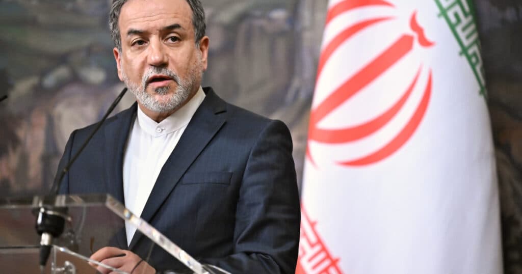 Iranul solicită sprijinul lui Vladimir Putin. Ministrul de Externe din Teheran se deplasează la Moscova.