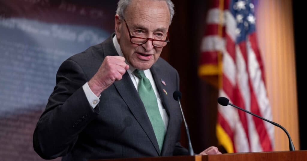 Liderul democraților din Senatul american solicită clarificări după ce Trump a ordonat atacul asupra Iranului fără consimțământul Congresului.