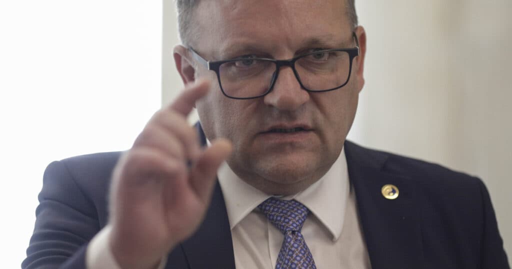 Marius Budăi: Perioadă dificilă pentru elaborarea legii salarizării. Recomandarea fostului ministru al Muncii pentru partide