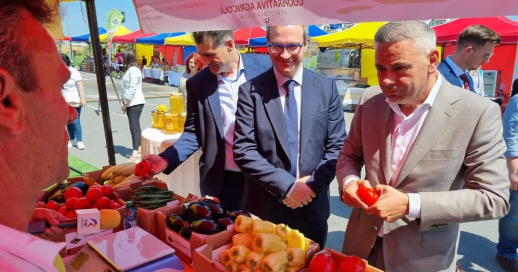 Ministrul Agriculturii: Aspirăm ca în magazinele de retail din România să fie disponibile doar produse românești.