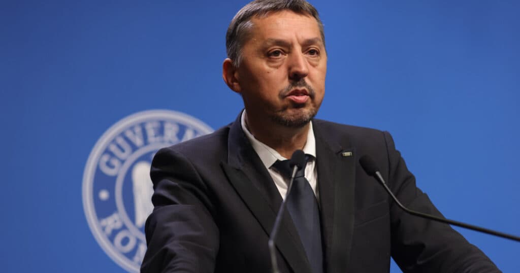 Ministrul Educației transmite un mesaj elevilor înainte de BAC: „Examenul nu le definește valoarea ca oameni” și ce le comunică părinților.