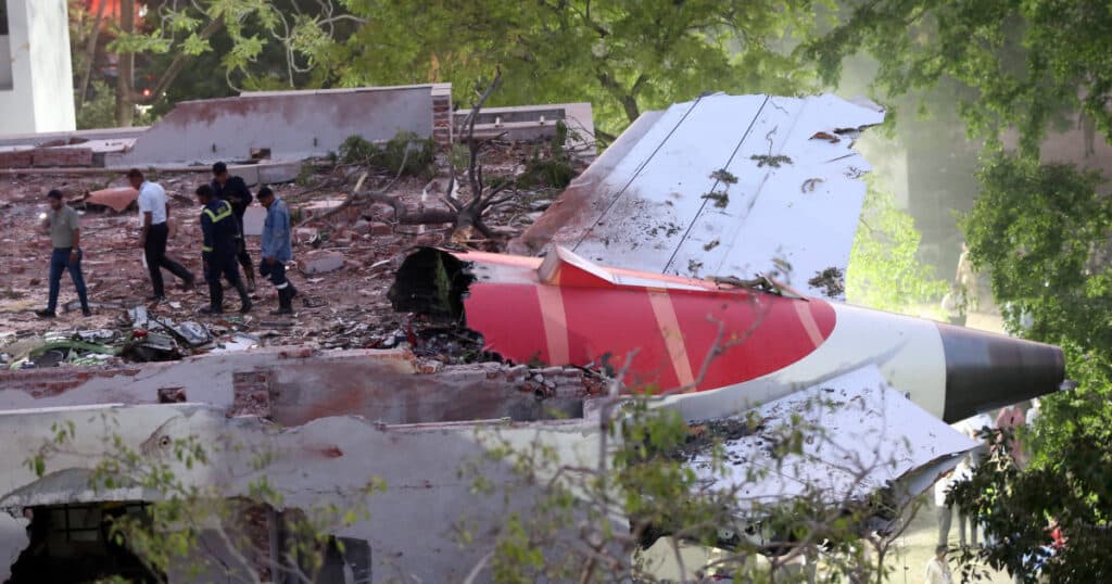 Actualizare a bilanțului tragediei aviatice din India. Numărul deceselor a crescut, iar informațiile nu sunt definitive.