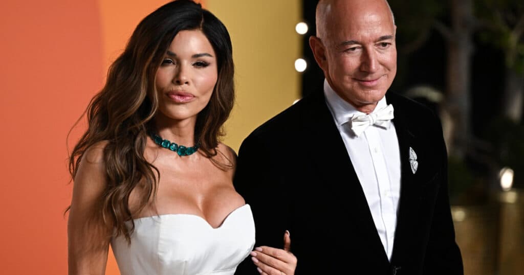 „Nunta secolului” agită Veneția. Jeff Bezos și Lauren Sanchez își unesc destinele în mijlocul protestelor.