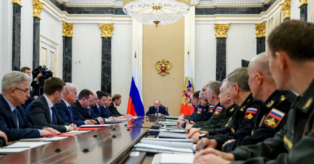 Putin a dispus elaborarea unui plan de înarmare pe o perioadă de 10 ani. Prioritățile stabilite de liderul de la Kremlin