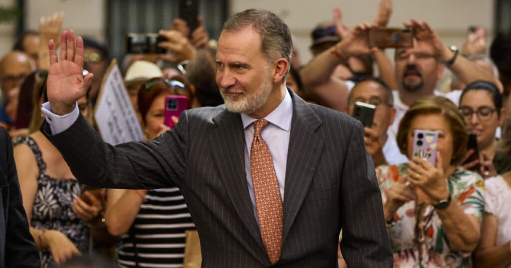 Regele Spaniei, vizită oficială în România. Felipe al VI-lea, primul lider străin întâmpinat de Nicușor Dan.