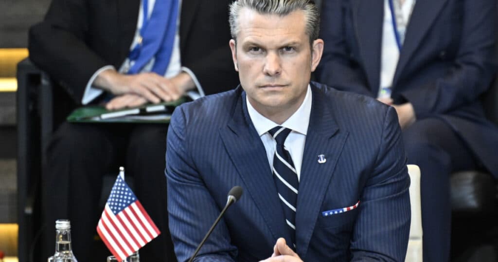 Liderul apărării din SUA: „Aliații NATO nu pot conta pe America pentru a-i proteja”