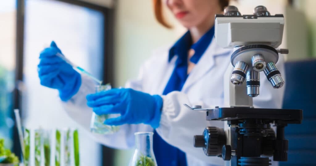 Speranța în lupta împotriva cancerului pancreatic: un nou test descoperit în Marea Britanie promite depistarea timpurie.
