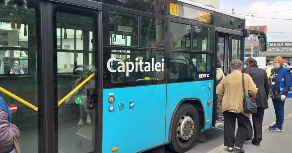 STB ajustează rutele pentru diverse linii de autobuz și troleibuz din cauza lucrărilor la planșeul Unirii.