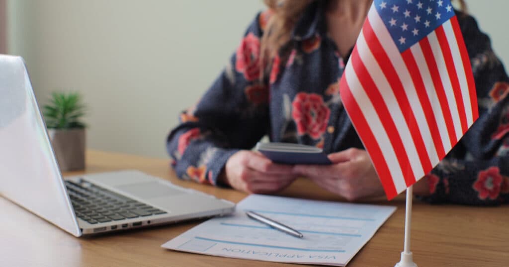 SUA obligă studenții internaționali să își dezvăluie conturile de social media. Ce intenții au diplomații americani?
