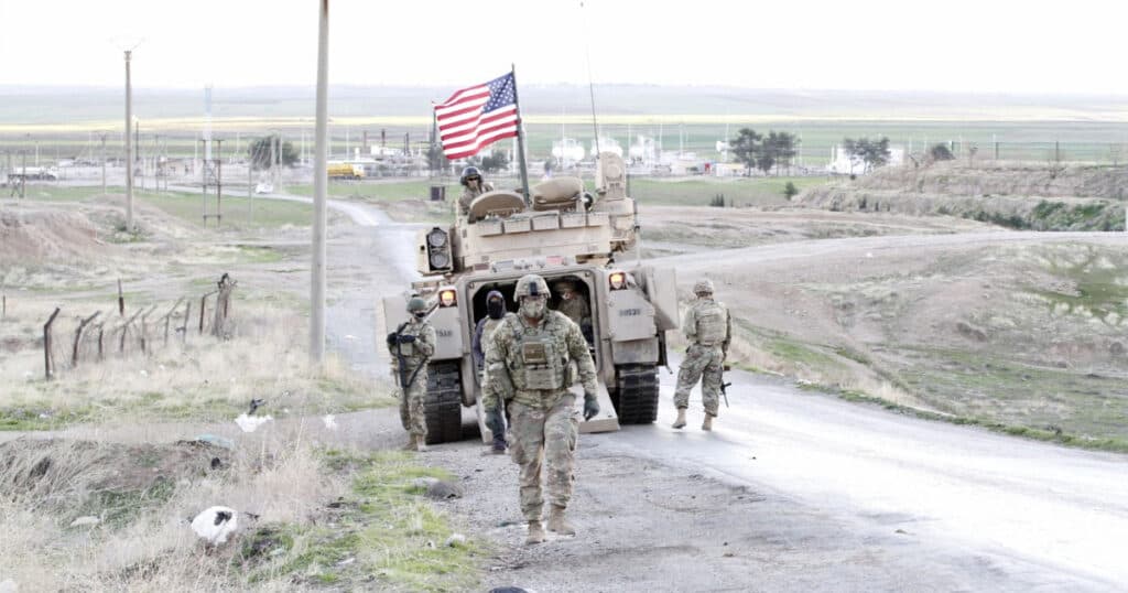 SUA planifică o evacuare parțială a ambasadei din Irak din cauza riscurilor de securitate regională (Reuters)