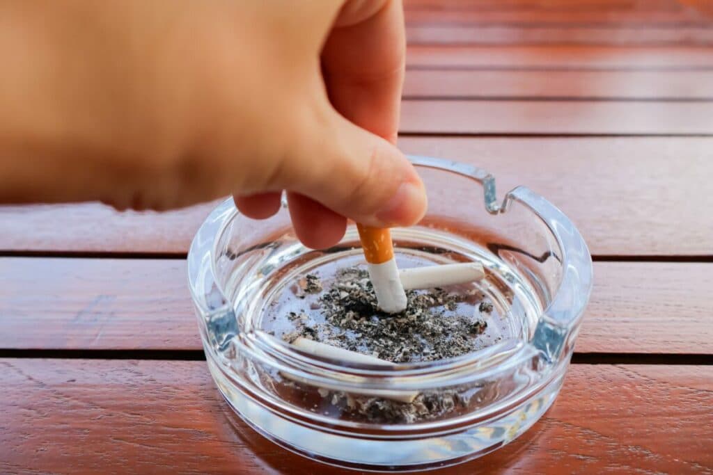 Metoda naturală care reduce instantaneu pofta de țigară! Ușor, rapid și eficient