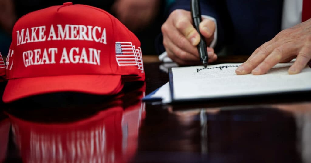 Trump își menține intenția de a desființa Departamentul Educației. Cerere la Curtea Supremă