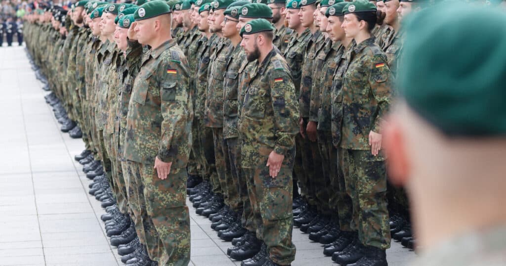 Un general german solicită reinstaurarea serviciului militar obligatoriu. Friedrich Merz: „Sunt de acord cu evaluarea ministrului apărării”
