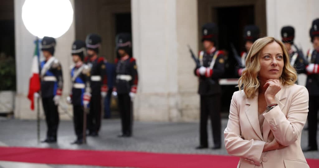 Giorgia Meloni câștigă. Referendumurile opoziției privind cetățenia și forța de muncă, anulate din cauza prezenței reduse la vot.
