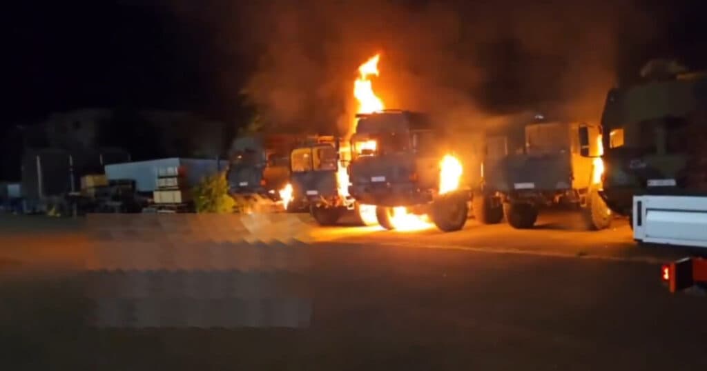 Anchetă asupra unui posibil sabotaj rusesc în Germania, după ce mai multe camioane ale armatei au fost incendiate.