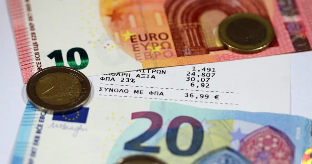 Domeniile cu cea mai mare evaziune fiscală din România. Cum evită unele firme legea: pagubă de peste 7 miliarde de euro anual.