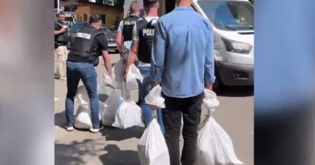 Motivul pentru care furtul celor 10 milioane de lei de la Poșta din Timișoara a fost facil și ce suspiciuni există în prezent.