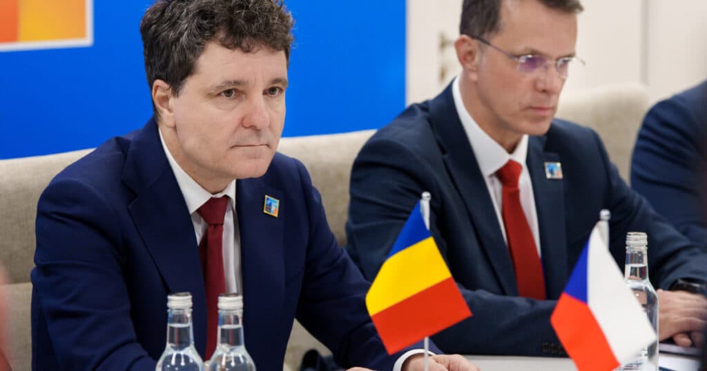 România va aloca mai mult pentru apărare. Nicușor Dan: „Cu sacrificii creștem aceste cheltuieli. Orice este mai bun decât războiul.”