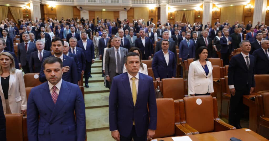 Sorin Grindeanu, la învestirea noului Guvern: „Îmi doresc să traversăm toţi deşertul, fără să lăsăm pe nimeni în urmă”