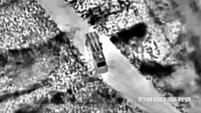 Ucrainenii, exemplu pentru Mossad: Israelul a atacat rachetele balistice și bazele aeriene iraniene cu drone kamikaze infiltrate în Iran.