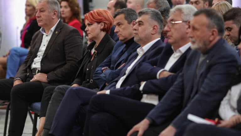 PSD, între putere și opoziție: strategii riscante pentru menținerea susținătorilor. Expert: „Congresul bate la ușă.”