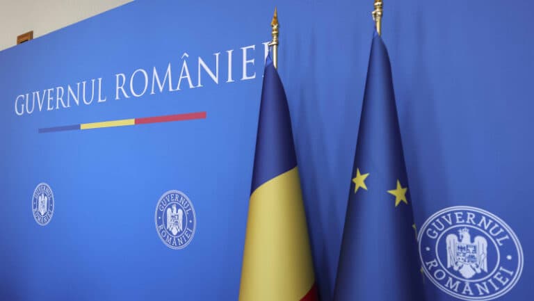 Salarii de top în Guvern: Directori de institute încasează mii de euro lunar, depășind leafa premierului.