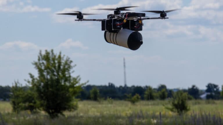 Sfârșitul domniei dronelor: declarația generalului american despre vulnerabilitatea acestora.