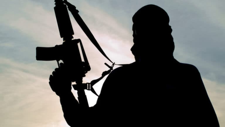 Forțele americane au eliminat un lider ISIS și pe cei doi fii ai săi în Siria, considerându-i o amenințare majoră