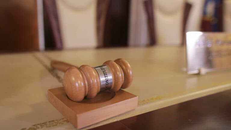 AUR a atacat la Curtea Constituțională schimbările aduse Legii Sportului.