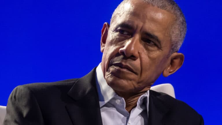 Barack Obama lansează un apel ferm către democrați: „Este esențial să avem curaj, nu să ne plângem.”