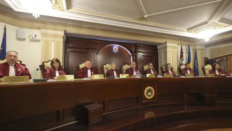 CCR confirmă că judecătorii ale căror mandate expiră anul acesta nu au solicitat prime de 180.000 de lei fiecare.