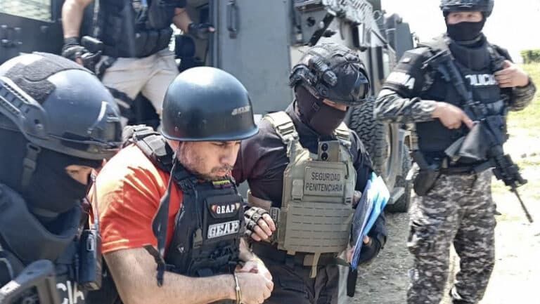 Cea mai căutată figură a crimei organizate din Ecuador a fost predată autorităților din SUA: „Îl trimitem cu bucurie să răspundă în fața justiției americane.”
