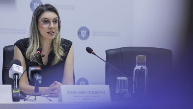 Diana Buzoianu: Proiectele de la Apele Române pentru baraje și diguri sunt practic inexistente.