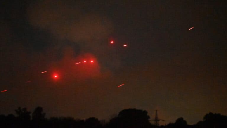 Atac devastator al Rusiei în Ucraina: două vieți pierdute și 13 răniți într-o noapte de teroare cu drone și rachete balistice.