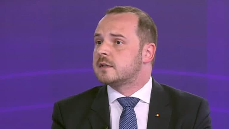 Ministrul Sănătății dezvăluie: Zeci de medici au eliberat concedii medicale într-un număr de neimaginat pentru 8 ore de muncă.