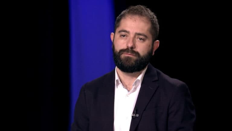 Radu Burnete dezvăluie impactul reformelor guvernamentale și povara datoriilor României: „Unul din trei lei cheltuiți provine din împrumuturi.”