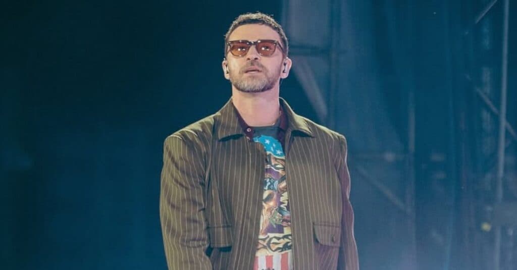 Entuziasmul fanilor lui Justin Timberlake, spulberat de concertul din România: „O reprezentație lipsită de vibrație.”