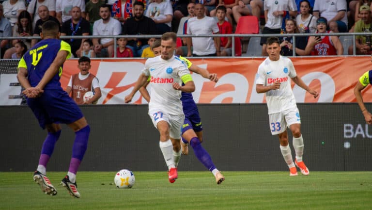 FCSB își adjudecă Supercupa României cu o victorie dramatică în fața CFR Cluj, decisă în ultimele momente ale meciului.