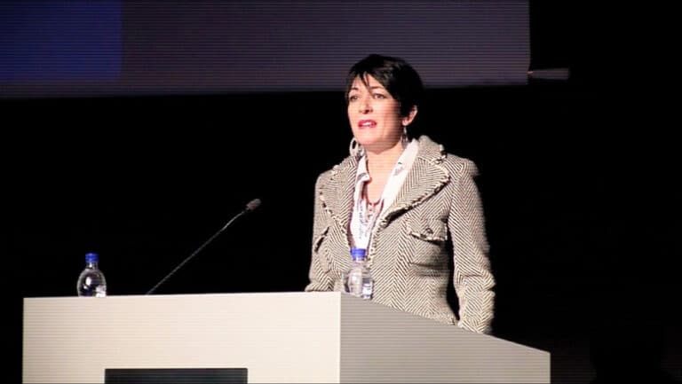 Fosta aliată a lui Jeffrey Epstein a fost supusă unui interogatoriu de către procurorul general adjunct al Statelor Unite