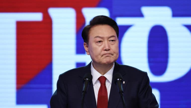 Yoon Suk Yeol, fost lider al Coreei de Sud, subiect al unei noi cereri de arestare: descoperă acuzațiile care îi sunt aduse.