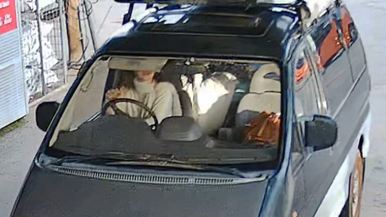 O turistă din Germania, salvată după 12 zile de rătăcire în sălbăticia australiană.
