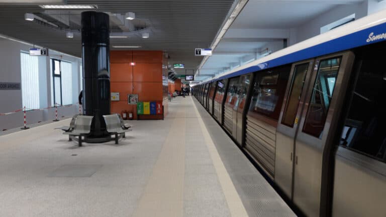 Linia de metrou Gara de Nord – Gara Progresul: Controverse legate de o firmă acuzată de corupție în Bulgaria la licitație.