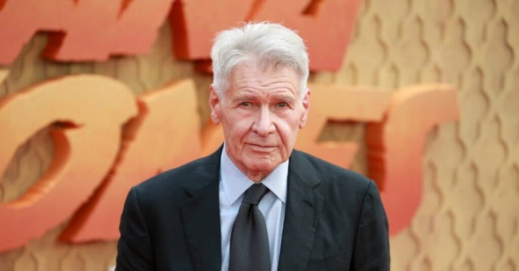 Harrison Ford obține prima sa nominalizare la Premiile Emmy, fiind recunoscut pentru un rol deosebit de apreciat.