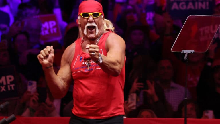 A încetat din viață Hulk Hogan, o legendă a wrestlingului, la vârsta de 71 de ani
