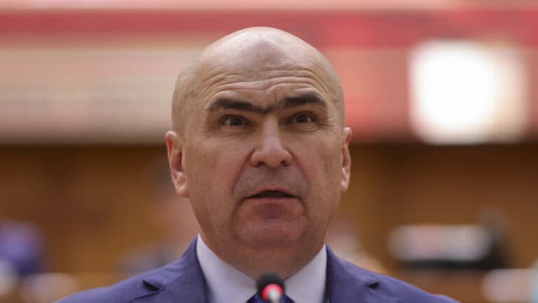 Ilie Bolojan: România își redobândește încrederea pe scena internațională.