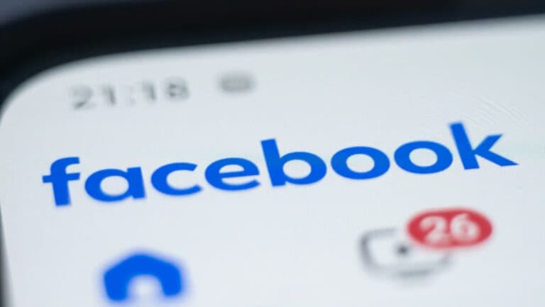 Identitatea președintelui ASF, exploatată fără milă de un cont fals de pe Facebook