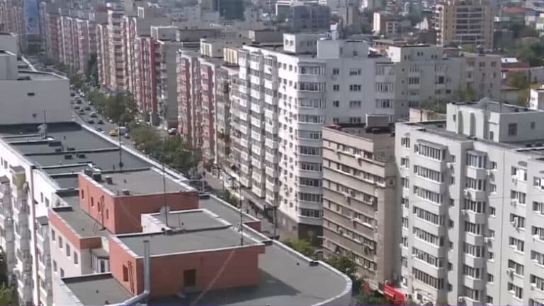 Prețurile locuințelor cresc din august. Expert în imobiliare: „Cei cu resurse financiare limitate vor simți cel mai acut impactul, iar chiriile vor urca.”