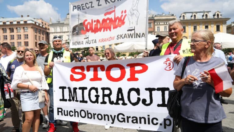 Proteste împotriva imigrației în numeroase orașe poloneze. Datele oficiale contestă teoriile extremiștilor de dreapta.