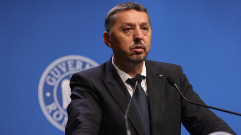 Ministrul Educației dezvăluie reducerea tarifului pentru plata cu ora: „Educația a avut și continuă să aibă un impact semnificativ asupra acestui deficit uriaș.”