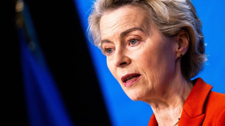 Moțiunea de cenzură împotriva Comisiei Von der Leyen, propusă de eurodeputatul Gheorghe Piperea, se va supune votului săptămâna viitoare.
